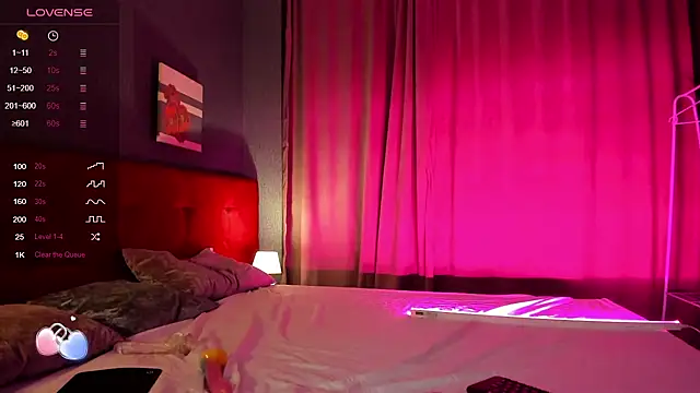 Kira yoon online show from December 4, 2024, 1:03 am