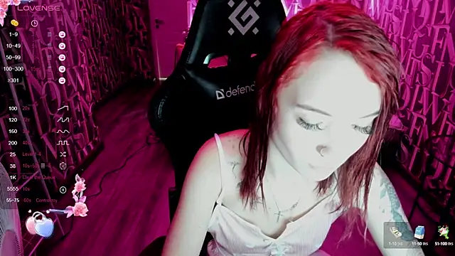 Kira yoon online show from January 10, 2025, 9:23 am