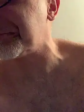 MaxVain online show from October 16, 2025, 12:22 am