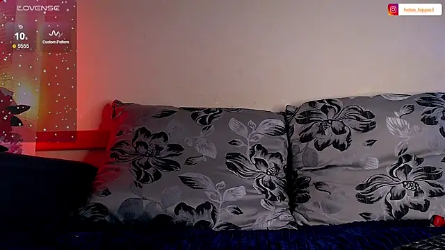 FoxRineHelen online show from December 4, 2024, 12:41 am