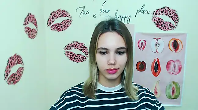  StAcY online show from December 8, 2024, 10:41 am