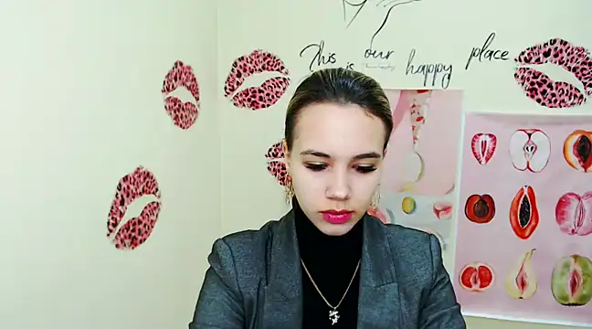  StAcY online show from December 12, 2024, 7:30 am