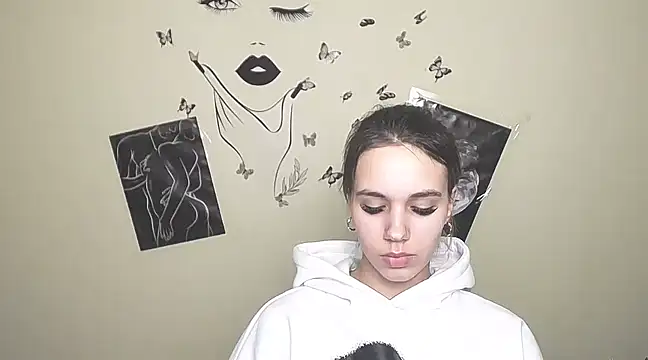  StAcY online show from March 11, 2025, 4:51 pm