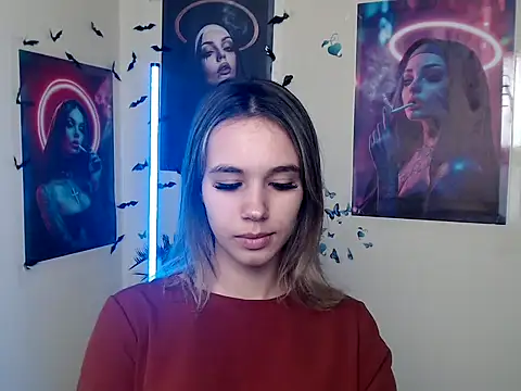  StAcY online show from September 10, 2025, 11:54 am