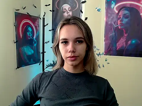  StAcY online show from September 20, 2025, 6:14 am