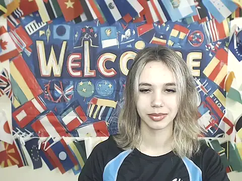  StAcY online show from September 22, 2025, 6:15 am