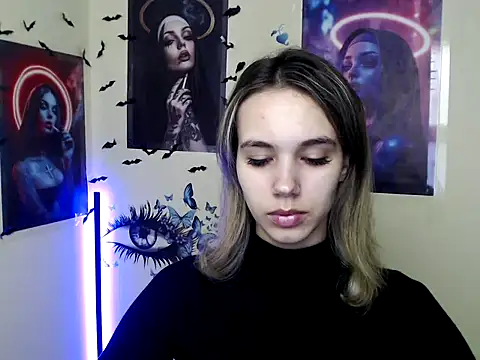  StAcY online show from October 25, 2025, 12:13 pm