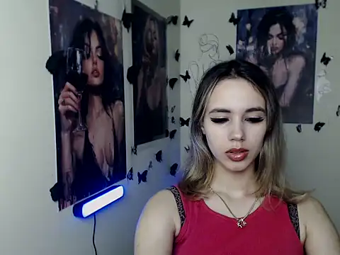  StAcY online show from November 21, 2025, 1:21 pm