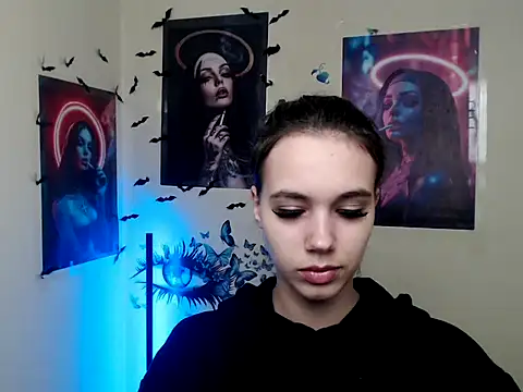  StAcY online show from November 25, 2025, 1:22 pm