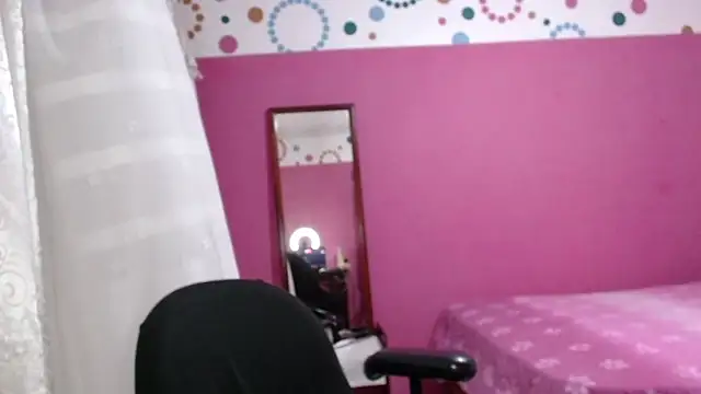 Hanny 24 online show from April 28, 2026, 1:26 am