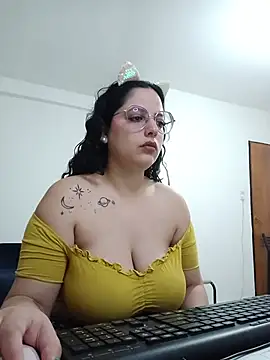 Snapshot of babyluna939 chatting on July 4, 2026, 4:46 pm babyluna939 online show from July 4, 2026, 4:46 pm