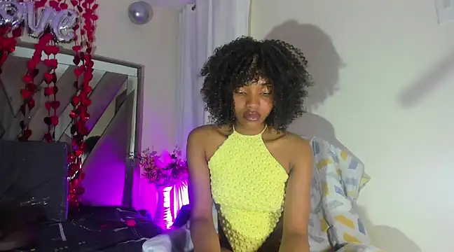 sara williams01 online show from February 23, 2025, 12:59 pm