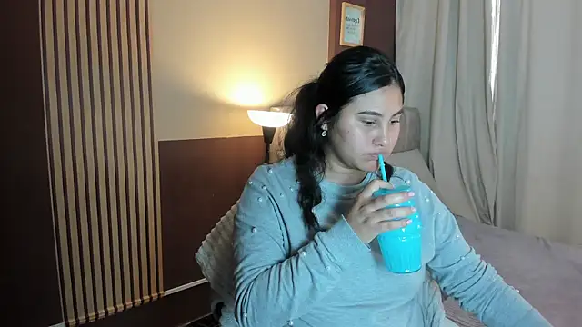 Little Ivy online show from April 21, 2026, 8:12 pm