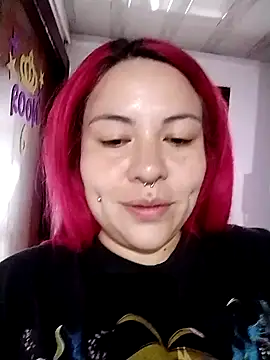 Bruja  Scarlata online show from February 14, 2025, 10:17 am