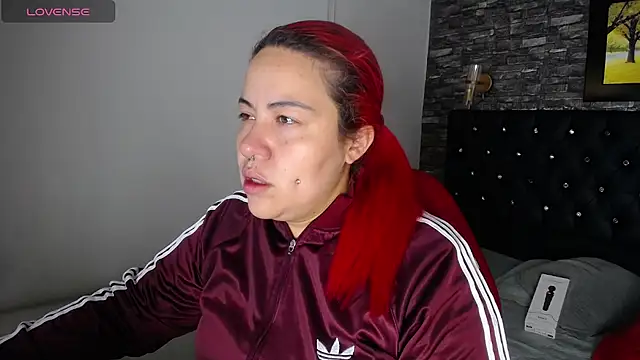 Bruja  Scarlata online show from March 12, 2025, 11:09 am