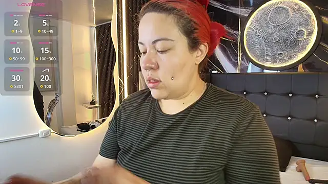 Bruja  Scarlata online show from September 15, 2025, 11:21 am