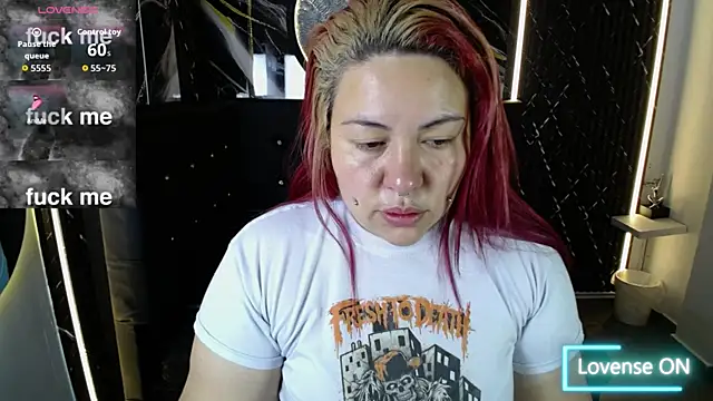 Bruja  Scarlata online show from October 30, 2025, 9:22 am