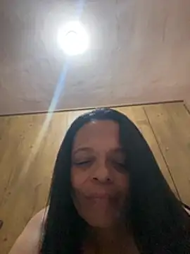 Snapshot of lomagata chatting on May 6, 2026, 2:19 am lomagata online show from May 6, 2026, 2:19 am