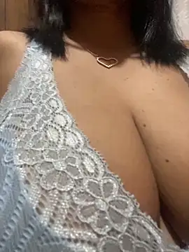 Snapshot of lomagata chatting on May 13, 2026, 12:41 am lomagata online show from May 13, 2026, 12:41 am