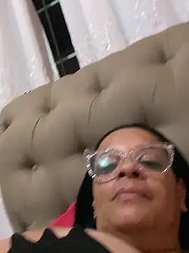 Snapshot of lomagata chatting on May 27, 2026, 12:51 am lomagata online show from May 27, 2026, 12:51 am