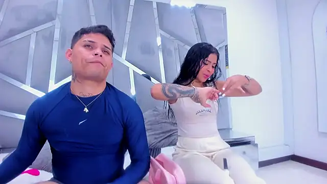 MelissaAndZeuss online show from March 15, 2025, 5:19 am