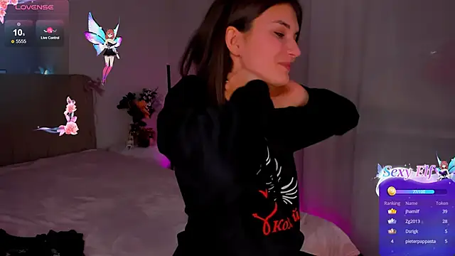 Laura Leee online show from January 14, 2025, 10:06 am