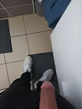 casper0303 online show from February 17, 2025, 10:36 pm