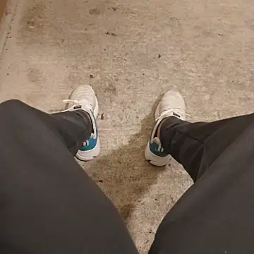 casper0303 online show from October 24, 2025, 4:14 pm