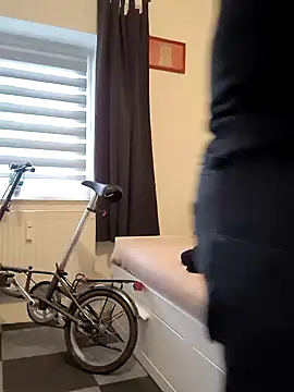 OdinWolf1990 online show from February 21, 2025, 9:45 am