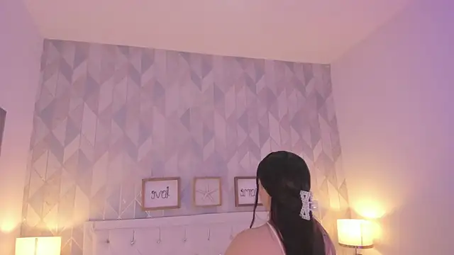 Snapshot of martina_rivera_ chatting on July 20, 2026, 12:18 pm martina rivera online show from July 20, 2026, 12:18 pm