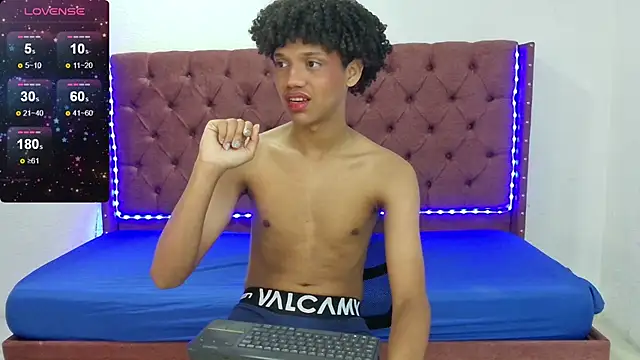 jony honey online show from January 27, 2025, 1:41 pm