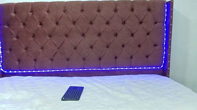 jony honey online show from March 13, 2025, 1:40 pm