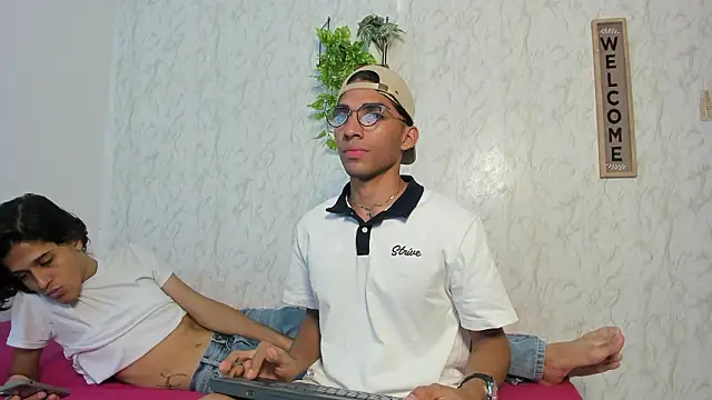 jony honey online show from March 14, 2026, 11:48 am