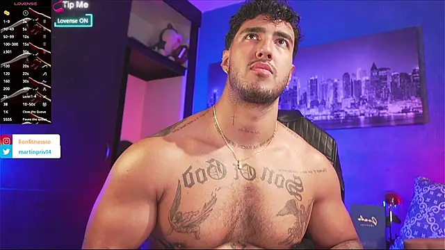 JACOB MARTINS online show from November 30, 2025, 6:45 pm