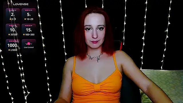 Snapshot of AgathaNoxe chatting on January 28, 2025, 11:28 pm AgathaNoxe online show from January 28, 2025, 11:28 pm