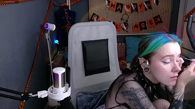 Cumpotik Eve online show from November 29, 2025, 2:03 am