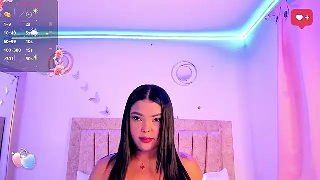 LaurinMonroe online show from February 1, 2025, 3:30 am