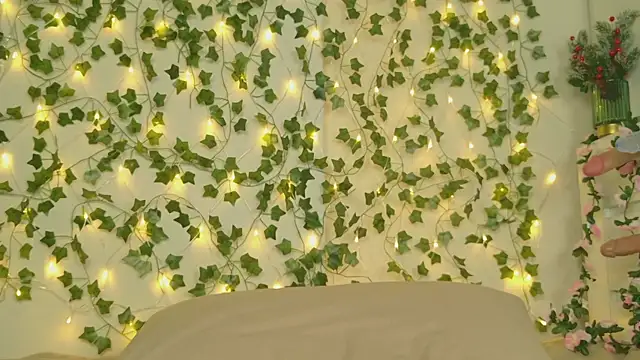 Brenda M00n online show from January 18, 2025, 5:10 am