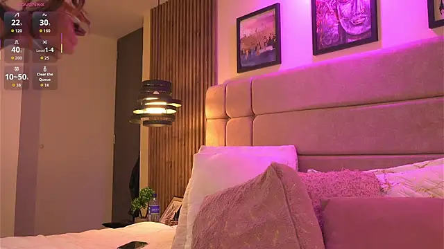 Chloe Cherry21 online show from November 13, 2025, 3:27 am