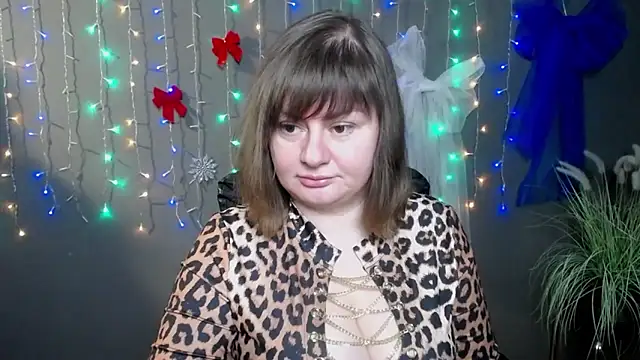 ZannaDreil online show from December 19, 2025, 6:59 pm