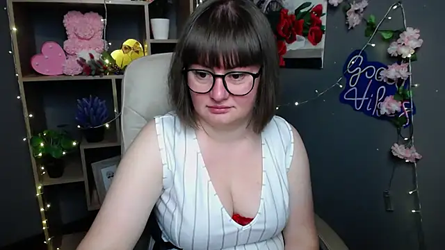 Snapshot of ZannaDreil chatting on May 28, 2026, 6:16 pm ZannaDreil online show from May 28, 2026, 6:16 pm