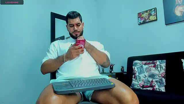 SamirHazard97 online show from March 12, 2025, 2:41 am