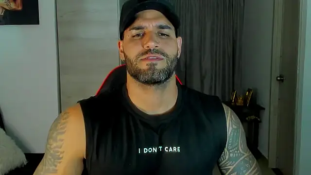 SamirHazard97 online show from April 19, 2026, 2:44 am