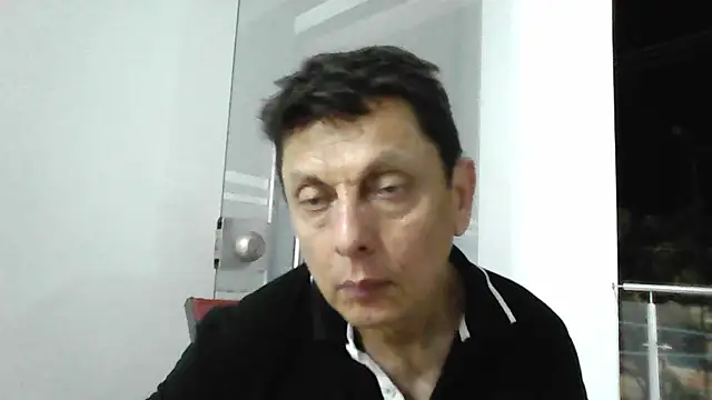 Snapshot of MarcusKelvin chatting on June 12, 2026, 2:32 am MarcusKelvin online show from June 12, 2026, 2:32 am
