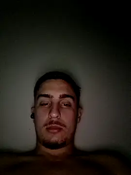 Snapshot of Ribeiro2313 chatting on May 15, 2026, 1:12 am Ribeiro2313 online show from May 15, 2026, 1:12 am