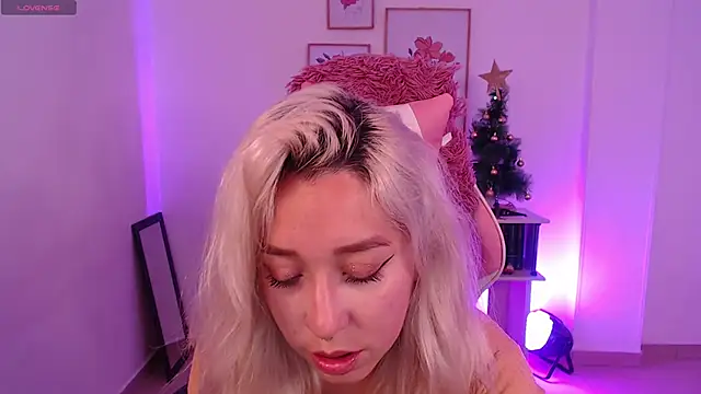 Dahlia  espresso online show from December 17, 2024, 6:09 pm