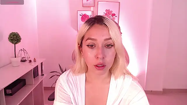 Dahlia  espresso online show from January 23, 2025, 5:42 pm