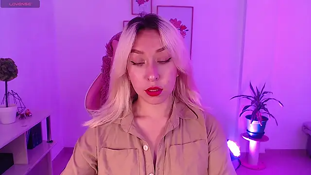 Dahlia  espresso online show from February 5, 2025, 6:04 pm