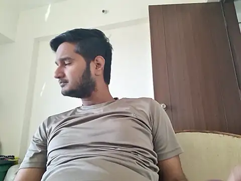 Jonrobinso online show from March 29, 2026, 4:23 am