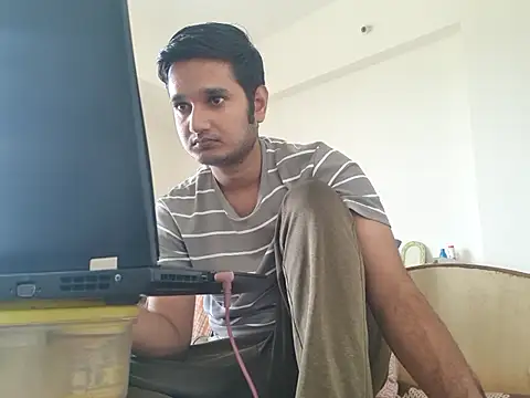 Snapshot of Jonrobinso chatting on June 7, 2026, 4:49 am Jonrobinso online show from June 7, 2026, 4:49 am